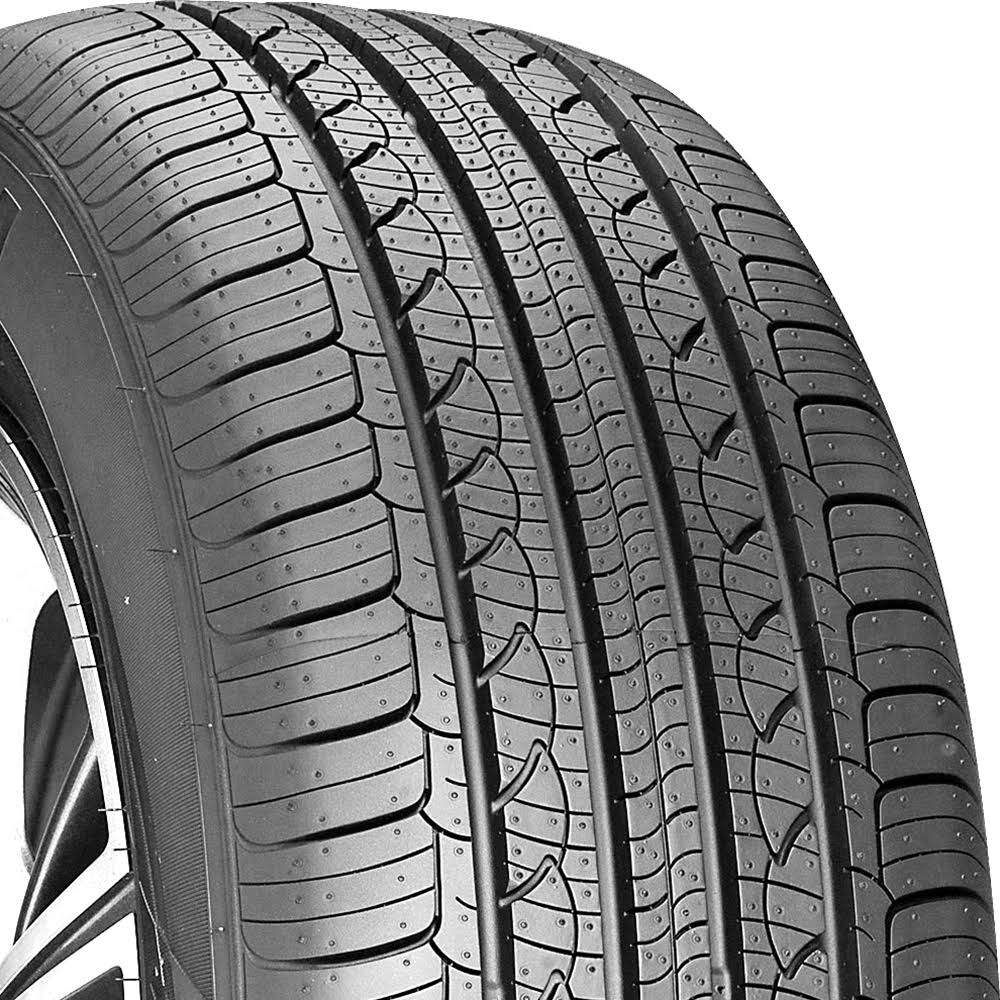 215/65R16 98V All Season Tire K102