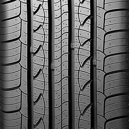 215/65R16 98V All Season Tire K102