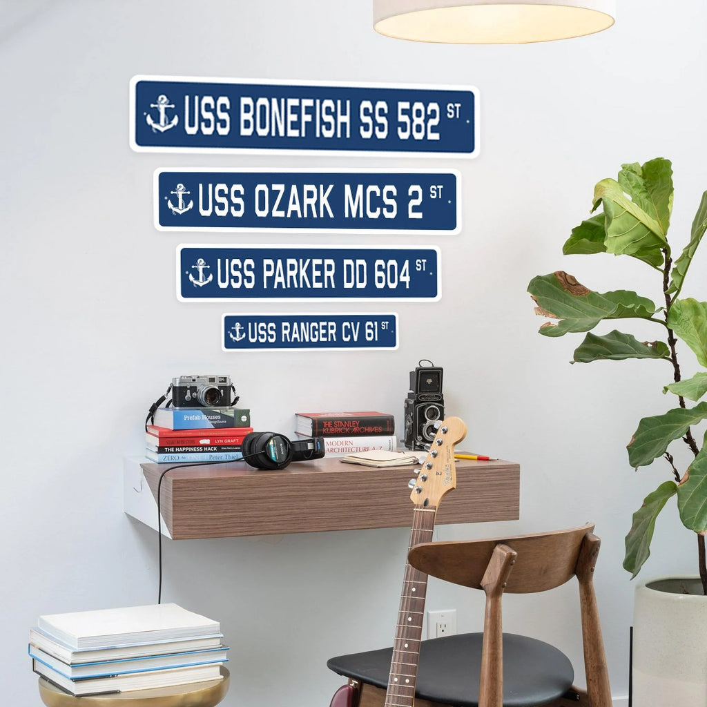 Street Sign H8422