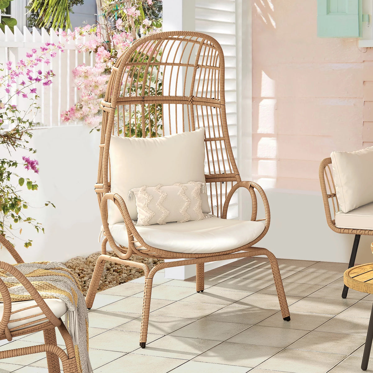 Oversized Wicker Egg Chair with Steel Frame G694990