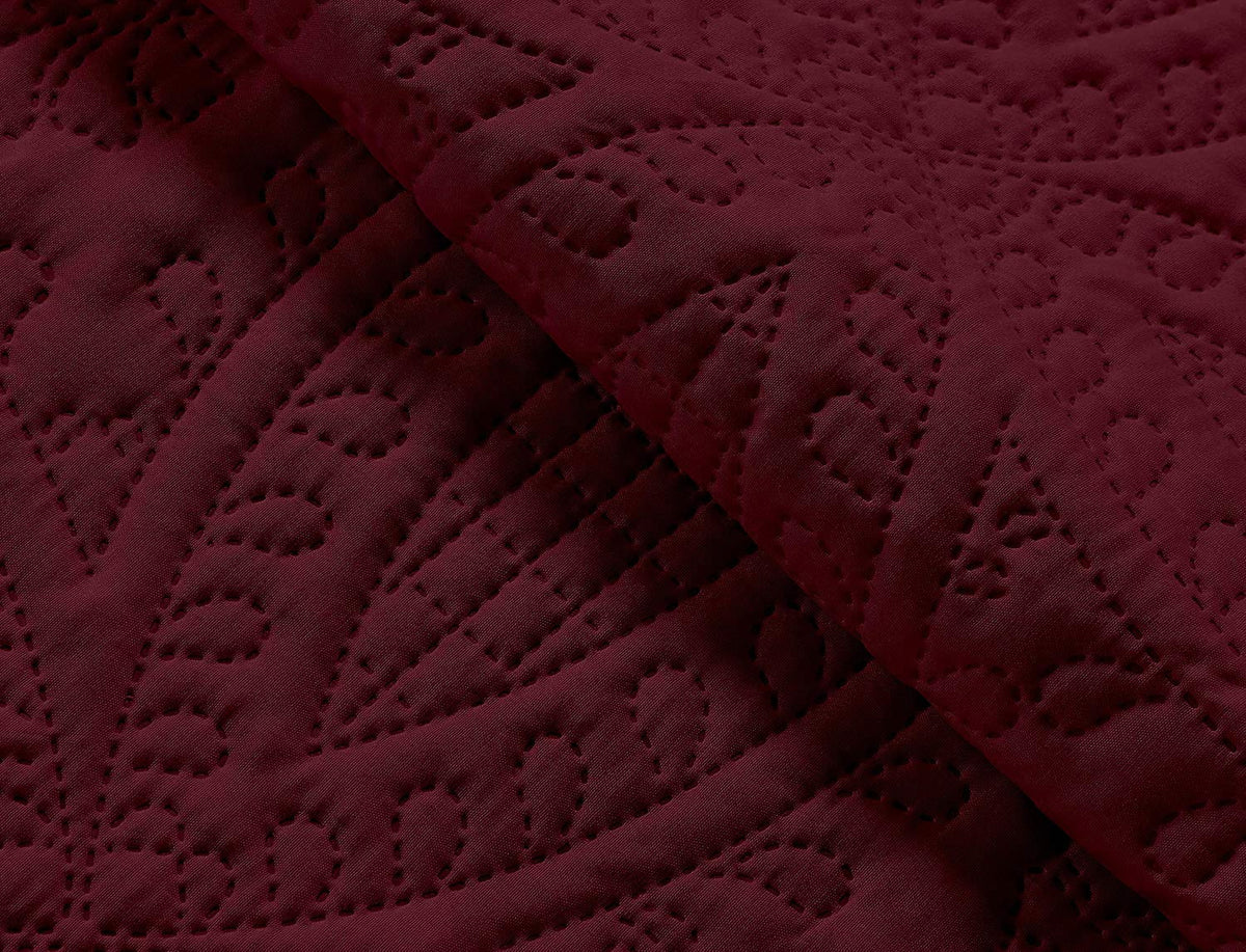 3-Piece Oversized Bedspread Coverlet Set E8634
