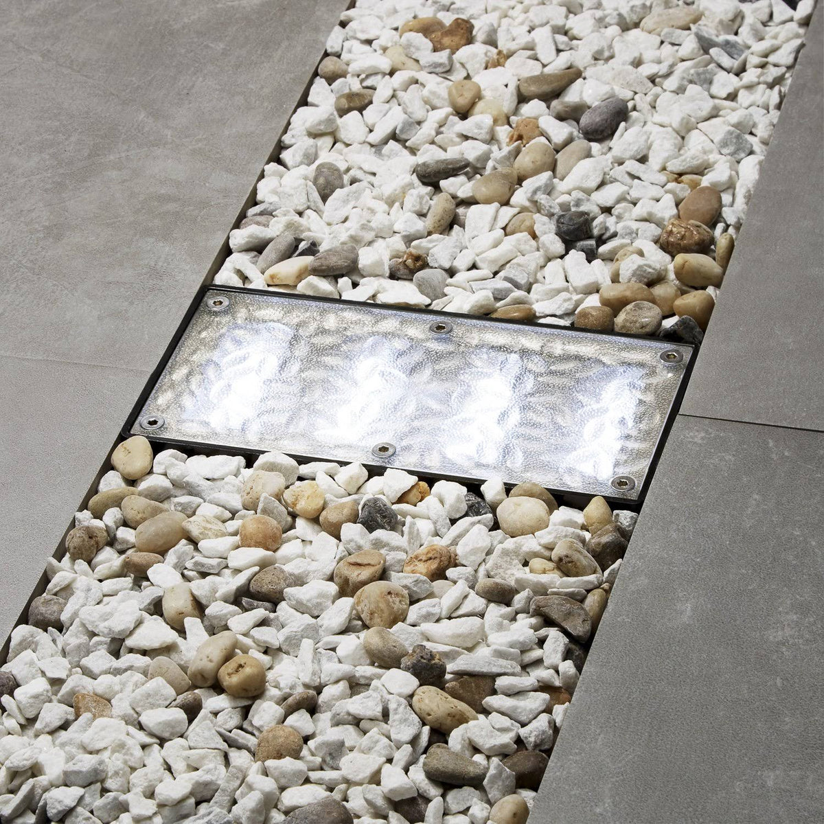 12 Cool White Solar Brick Path Light M4420