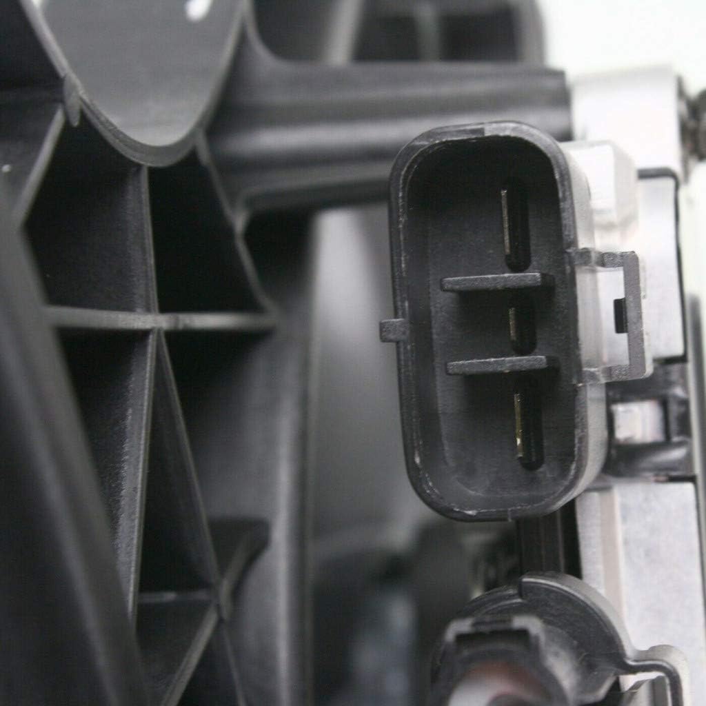 A/C Condenser Fan Assembly with Fan Control Module V683