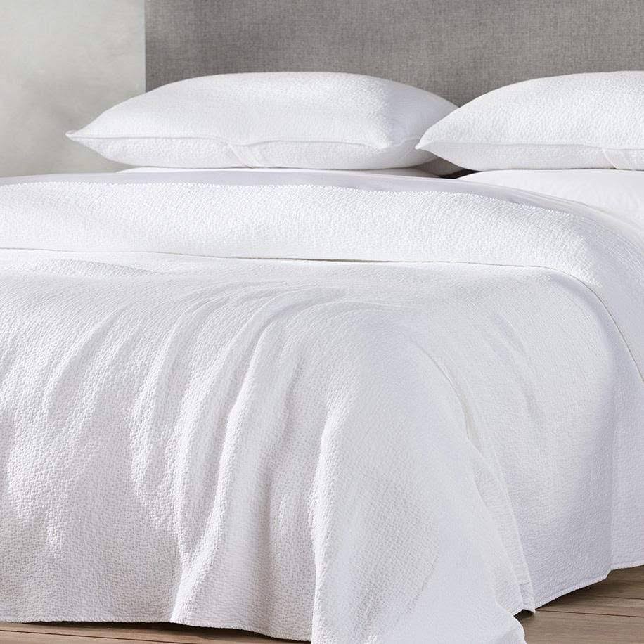 Organic King Coverlet D154159