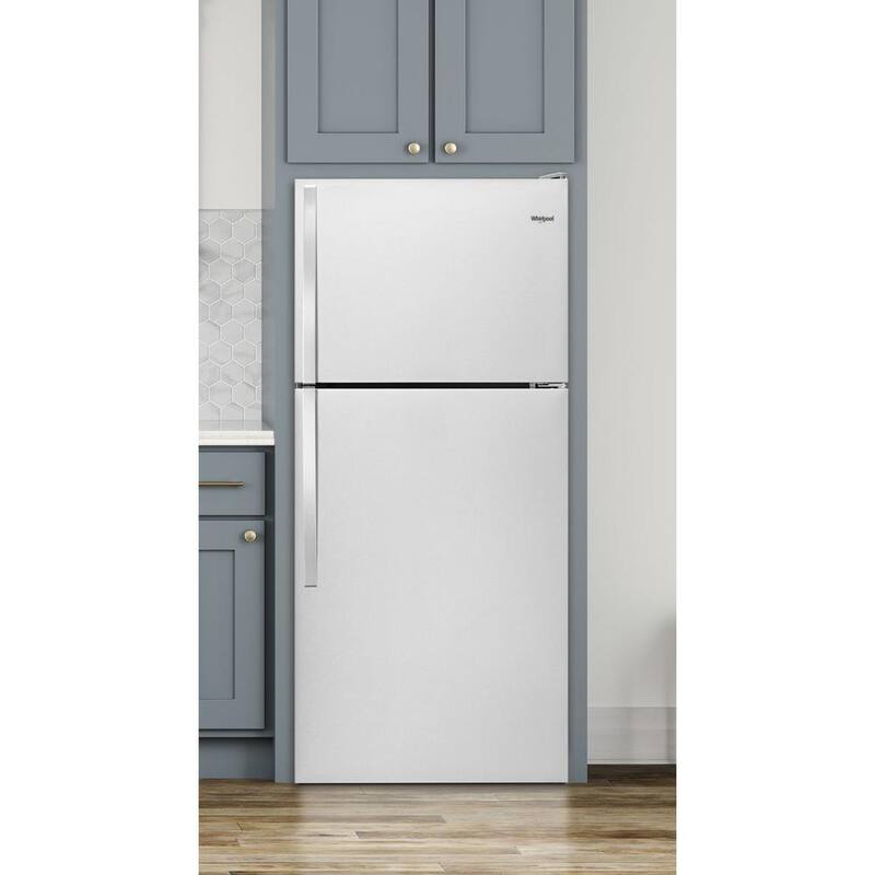 Top Freezer Refrigerator in White W370