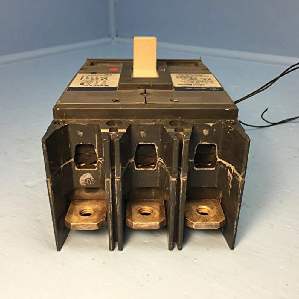 3 Pole 400 Amp 600v Circuit Breaker E9114