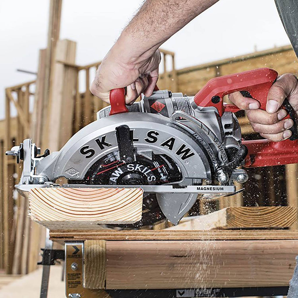 15-Amp Worm Drive Corded Circular Saw S67746