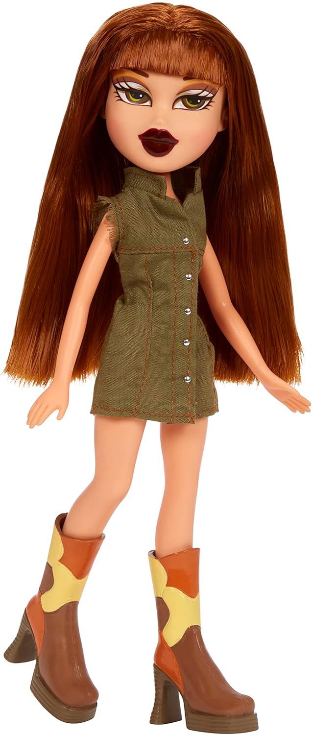 Bratz Fashion Doll with 2 Outfits and Poster (Pack of 1) P845