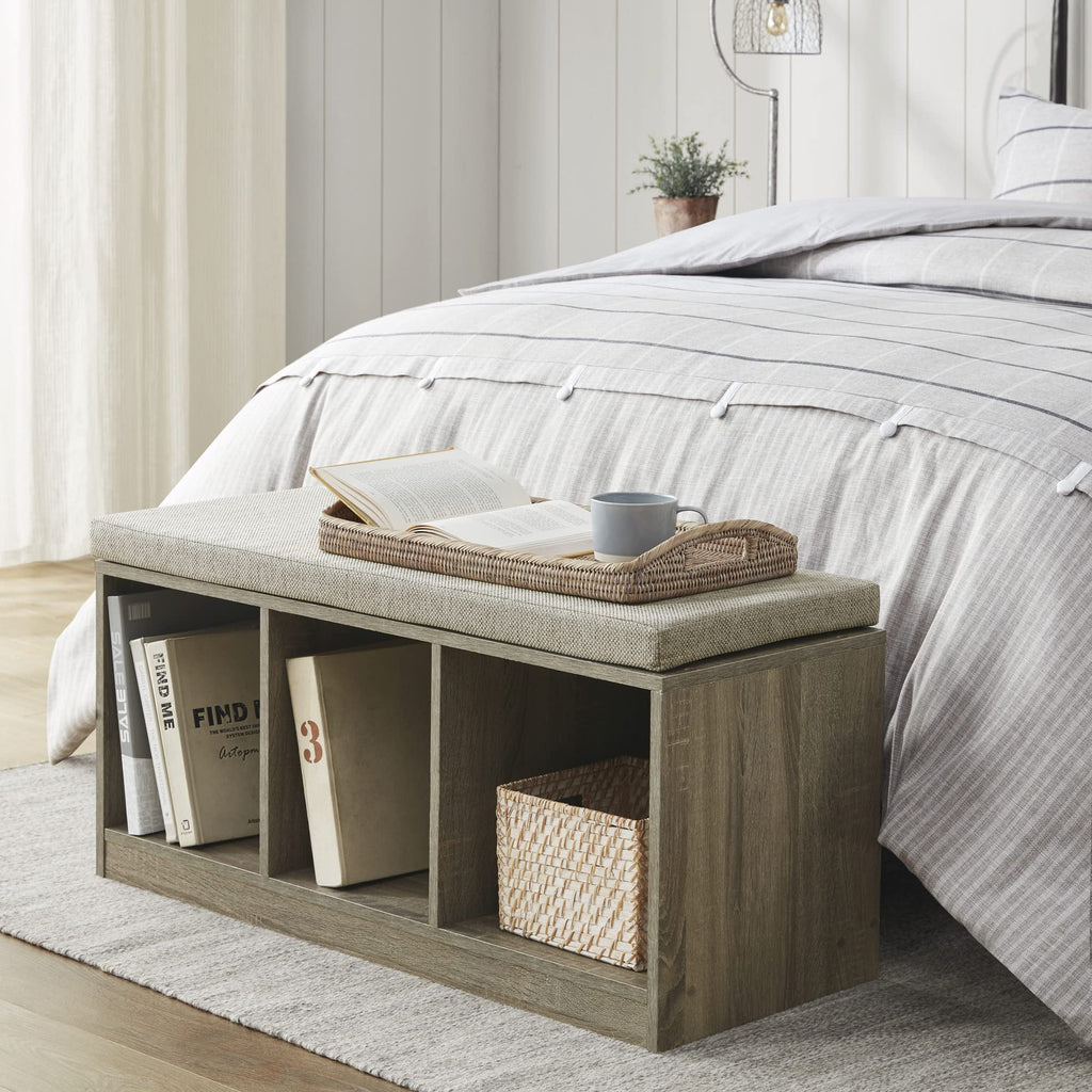 3 Cube Gray Wood Storage Bench with Upholstered Seat Cushion V517829