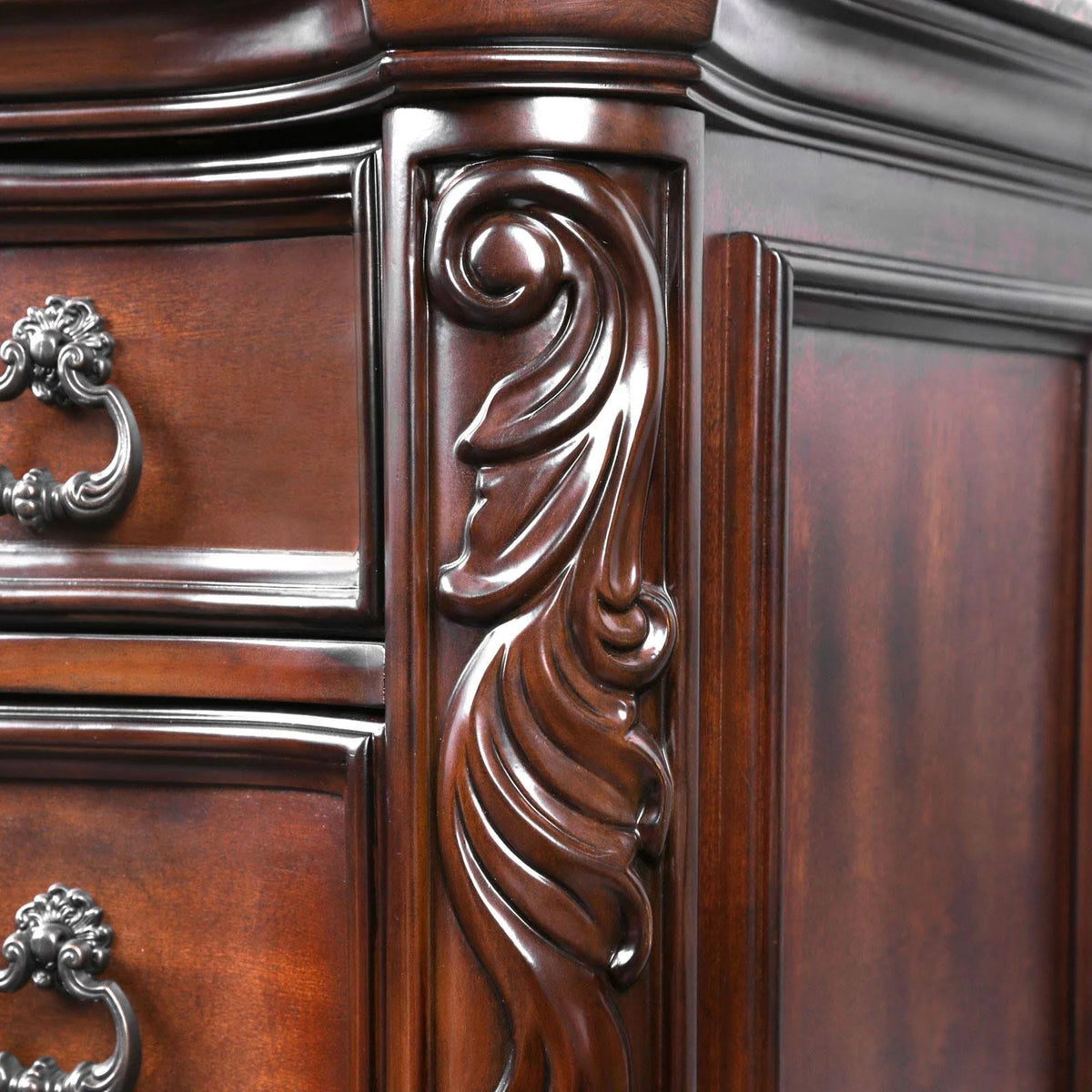 Brown Cherry Chest V748388