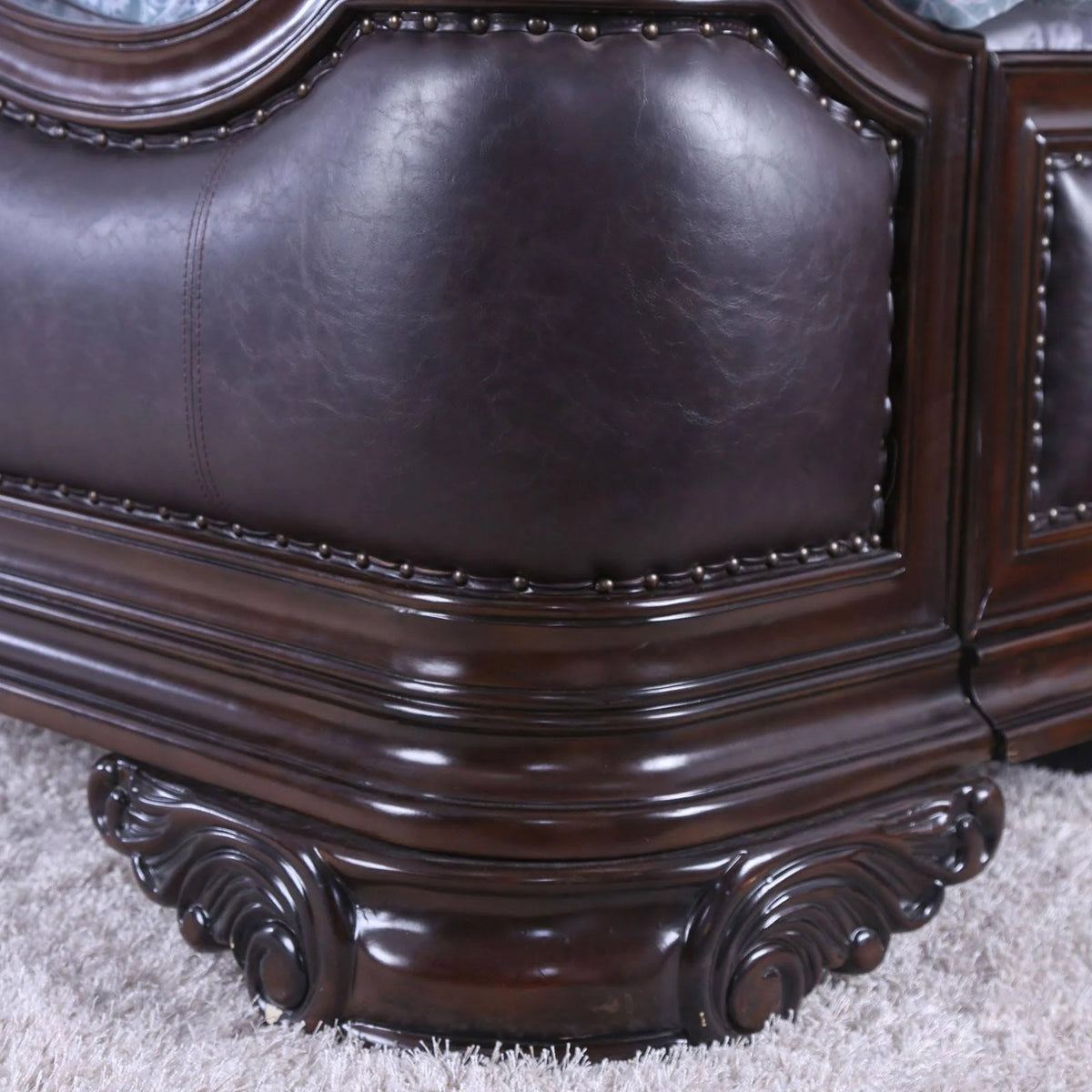 Brown Cherry Chest V748388