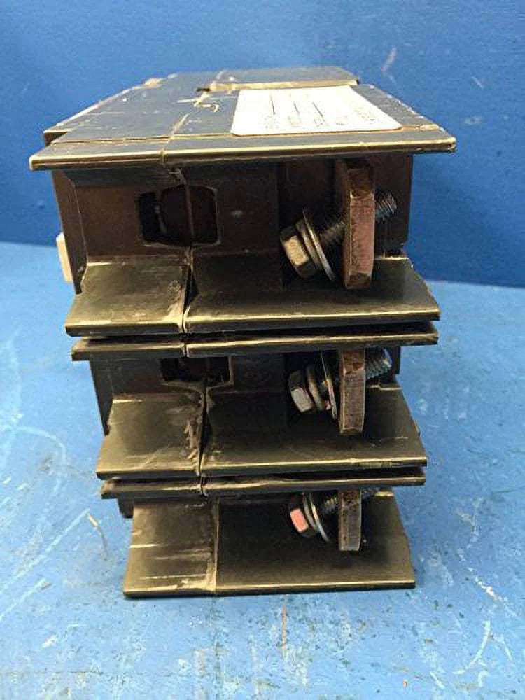 3 Pole 400 Amp 600v Circuit Breaker E9114