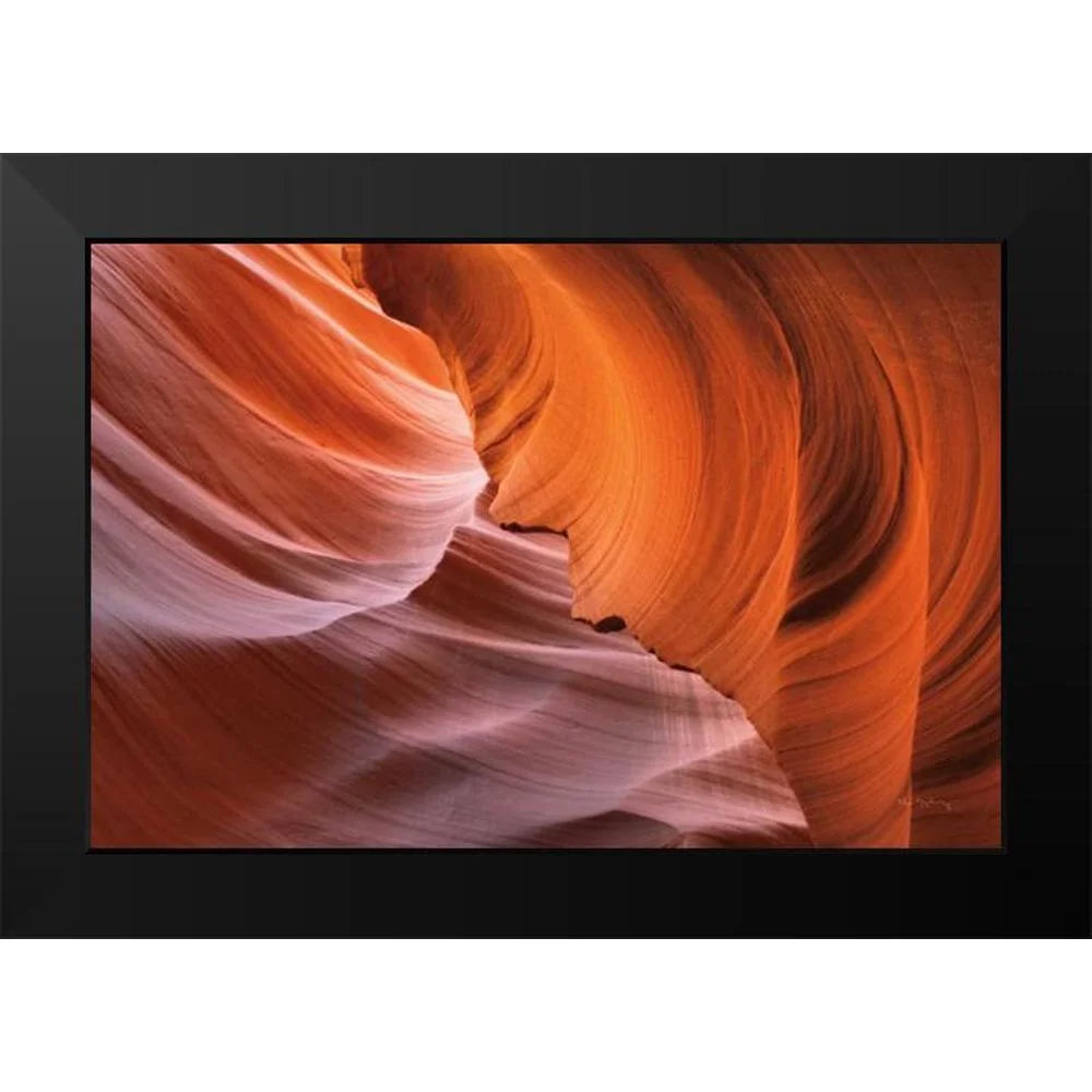 Black Modern Framed Museum Art Print G734